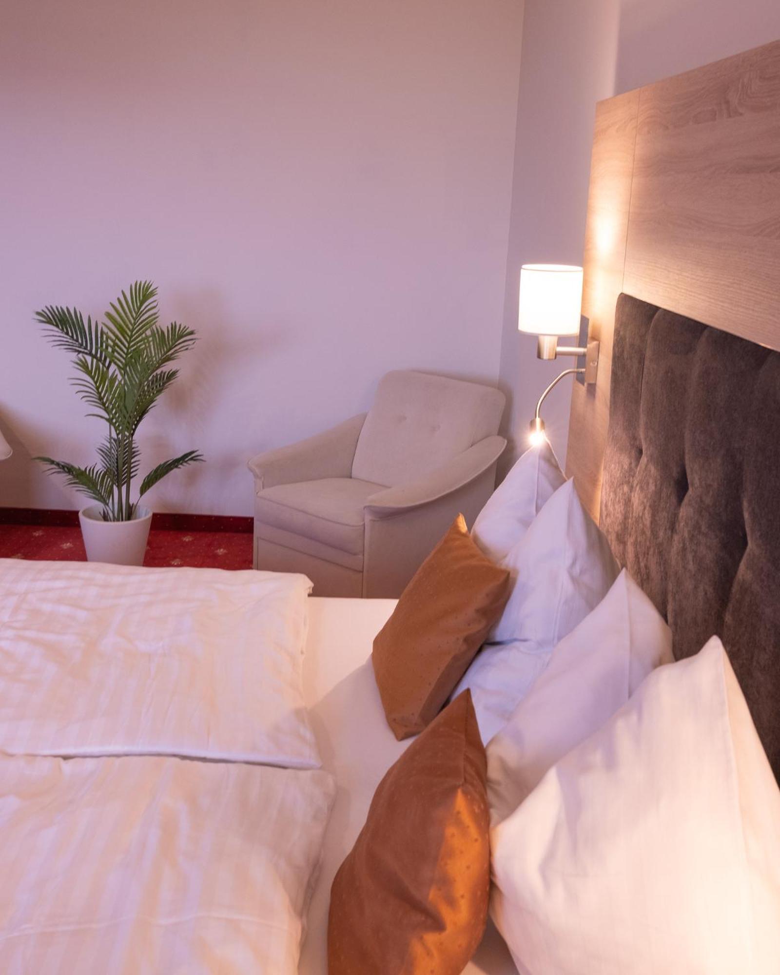 Hotel Am Greiner Rust Bagian luar foto